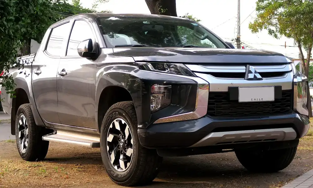 Mitsubishi L200 Triton 2.4 HPE Sport
